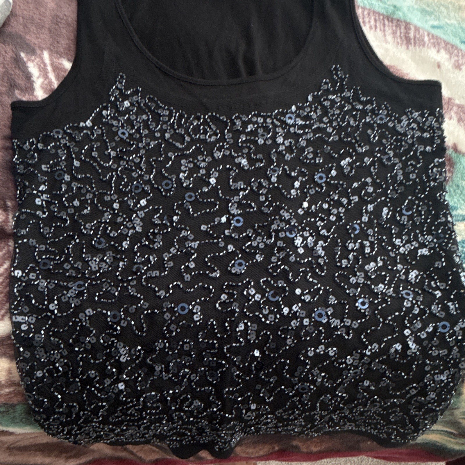 Vince Camuto Women’s Scoop Neck Sequin Mesh Sleeveless Tank Top Black M