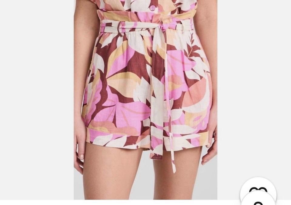 MINKPINK Womens Tropical Leaf Paperbag Shorts Size Small Belted Linen Blend Pink