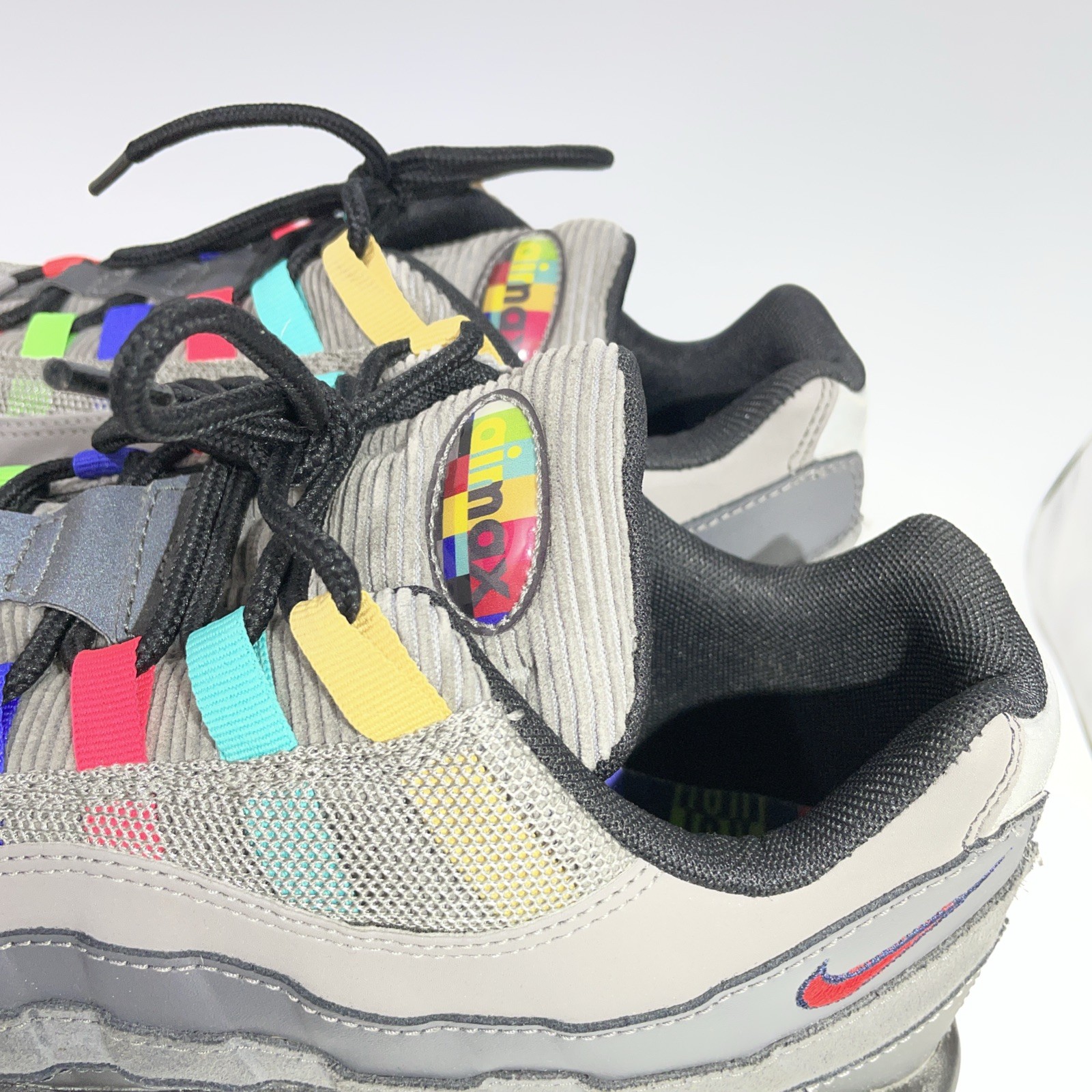 10.5 Men’s-Nike Air Max 95 SE Light Charcoal Vintage TV CW6575-001 Multi Colors