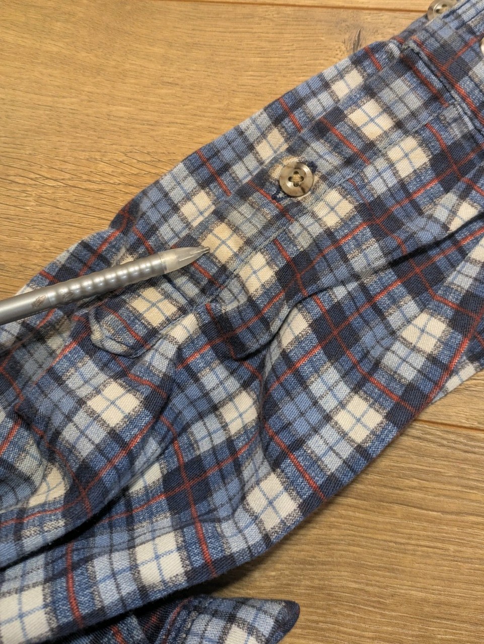Carhartt FR Shirt Men’s Small Blue Plaid Long Sleeve Button Up Flame Resistant