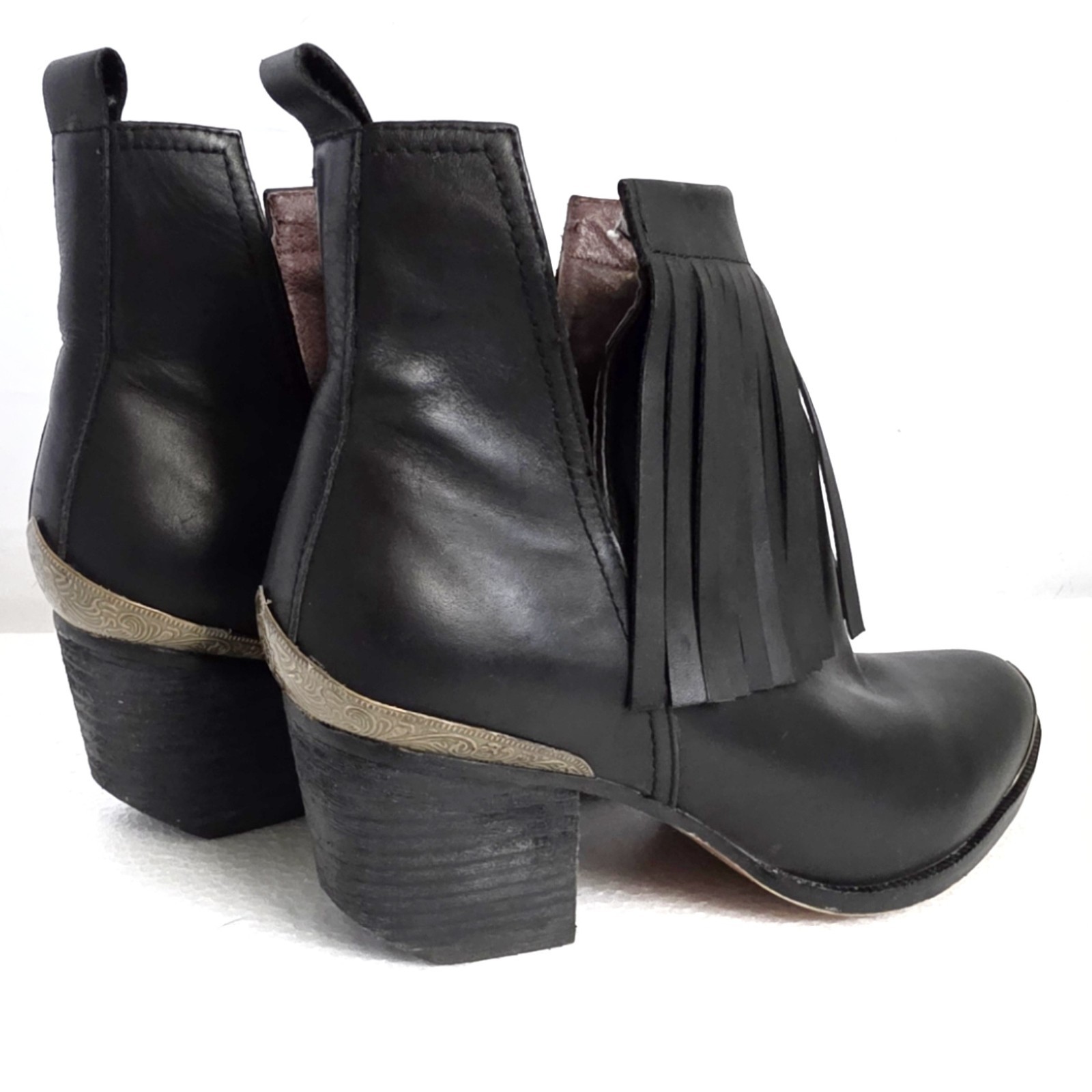 L&B Women’s Fring Black Leather Ankle Bootie Pointed Toe Fringe Block Heel Sz 6