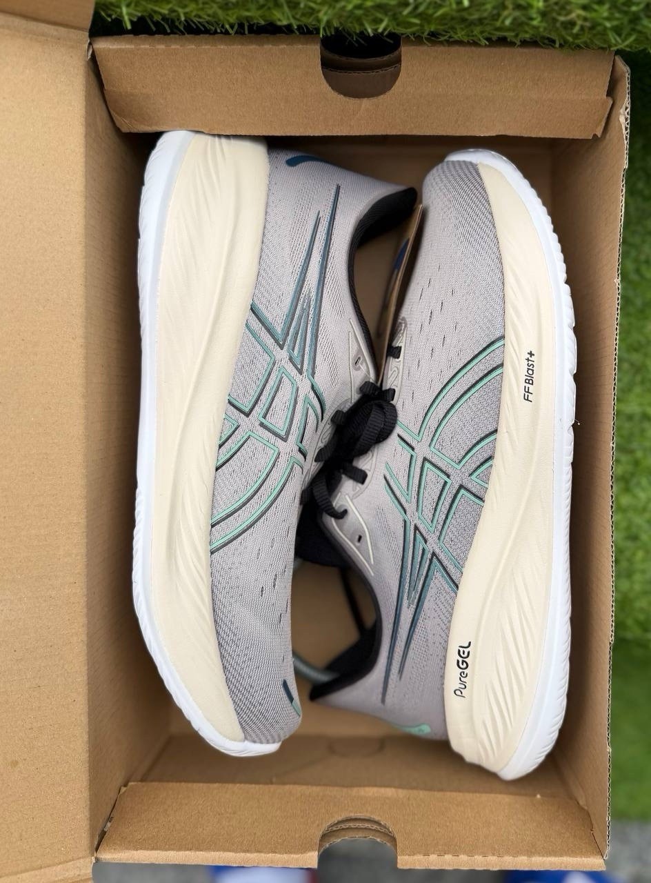 ASICS Gel-Cumulus 26 Men’s US9 Running Shoes Moonrock Dark Mint 1011B792-250