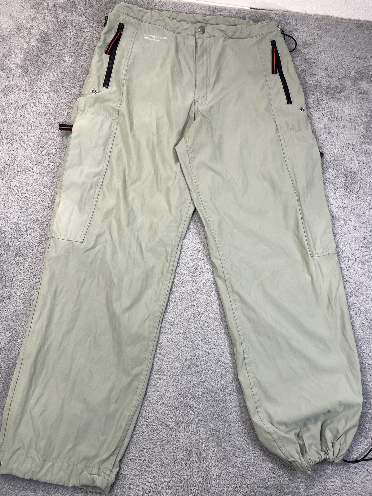 Levis Silvertab Pants Men Large 34 Baggy Tech Cargo Cinch Hem Parachute Military
