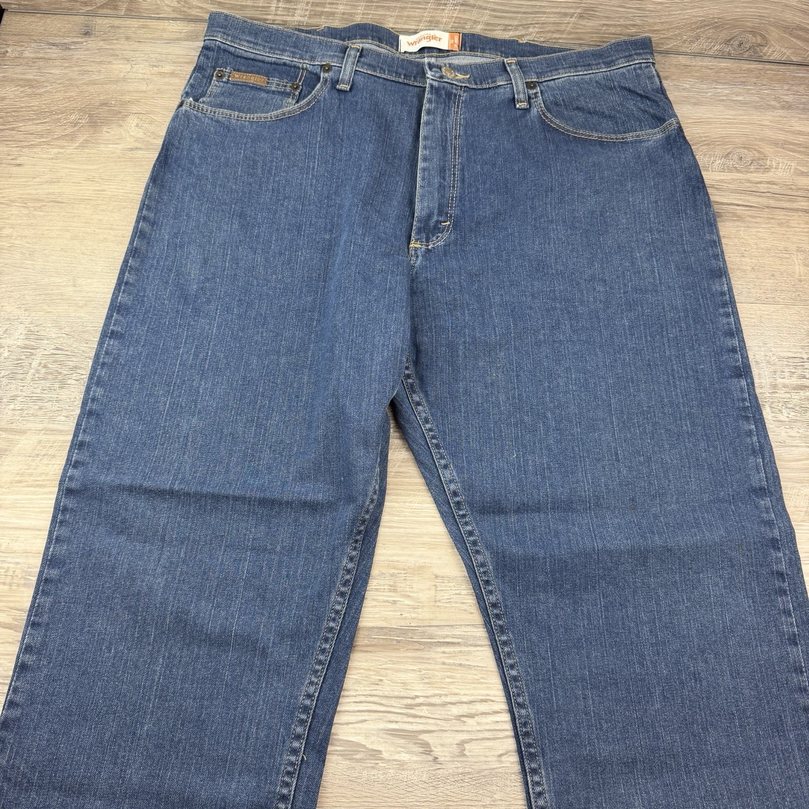 Genuine Wrangler Comfort Fit Men’s Jeans 38×30 Blue Denim Stretch MGW80DB