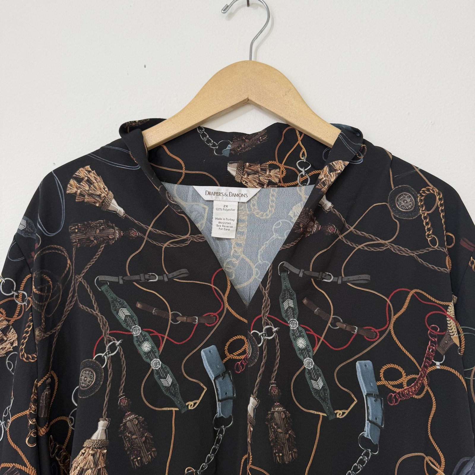 Draper’s & Damon’s Top Womens 2X Black Equestrian Print Tunic Blouse Chiffon