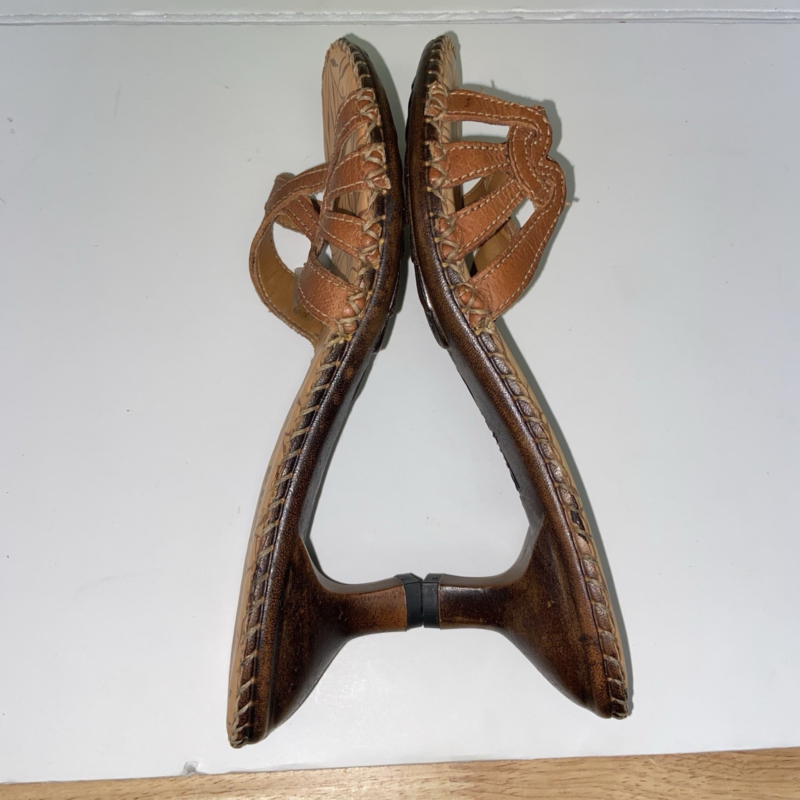 Tsonga Shoes Womens Size 7 Leather Kitten Heels Slip On Sandals Boho Artsy Brown