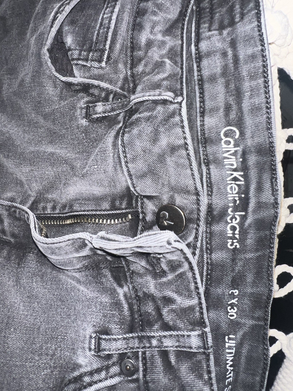 Calvin Klein Jeans Women’s Gray Solid Dark Wash Slim Skinny Jeans Size 8