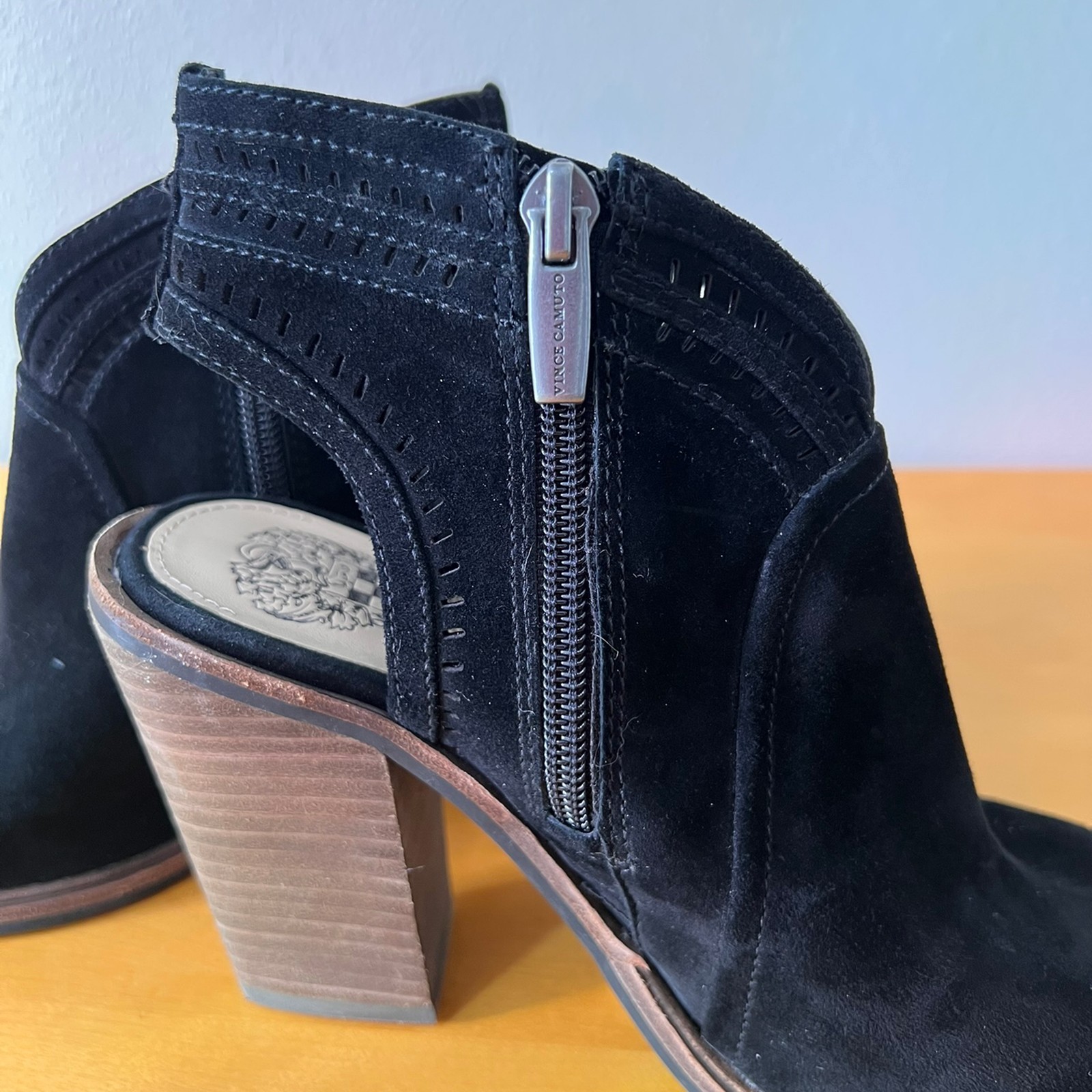 Vince Camuto VC-Korral Peep Toe Sling Heel Shoes | Black Suede | Women’s 6-1/2