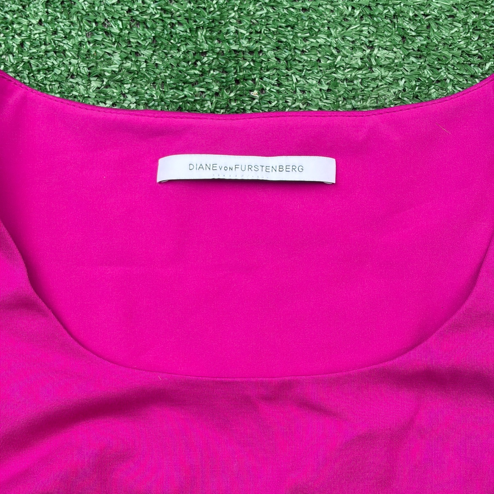 Diane von Furstenberg Bevina Pencil Dress Ruched Size Petite P/S Pink