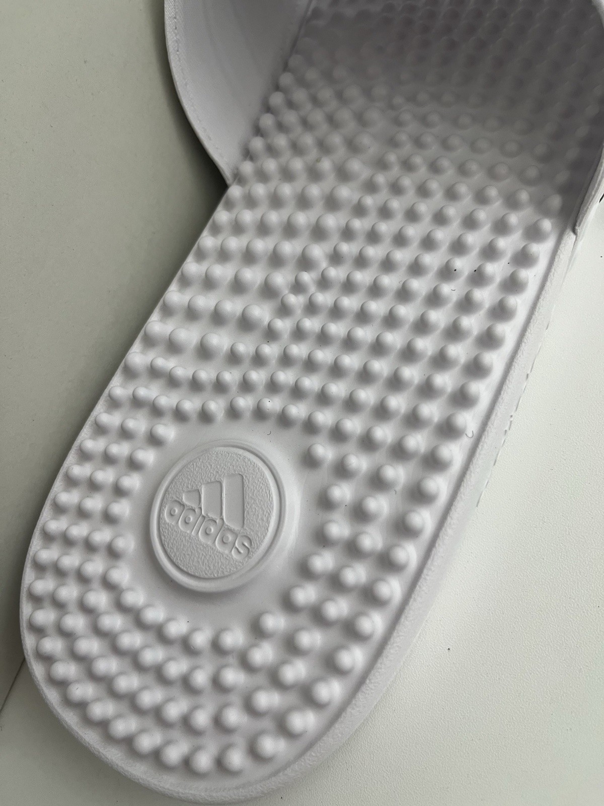Adidas Adissage Slides Men Size 16 Hook Loop Closure White/Black