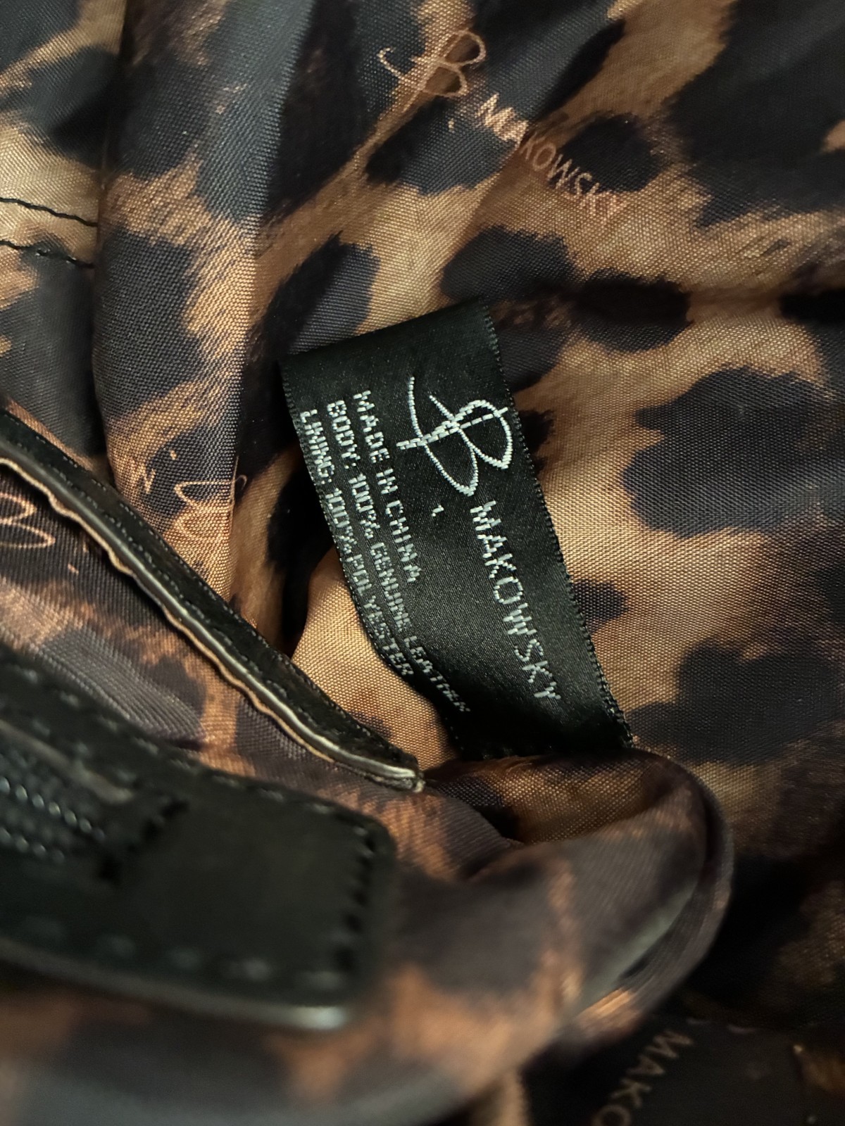 B. Makowsky Black Leather Shoulder Bag Purse Matching Wallet Dust Bag Set Leopar