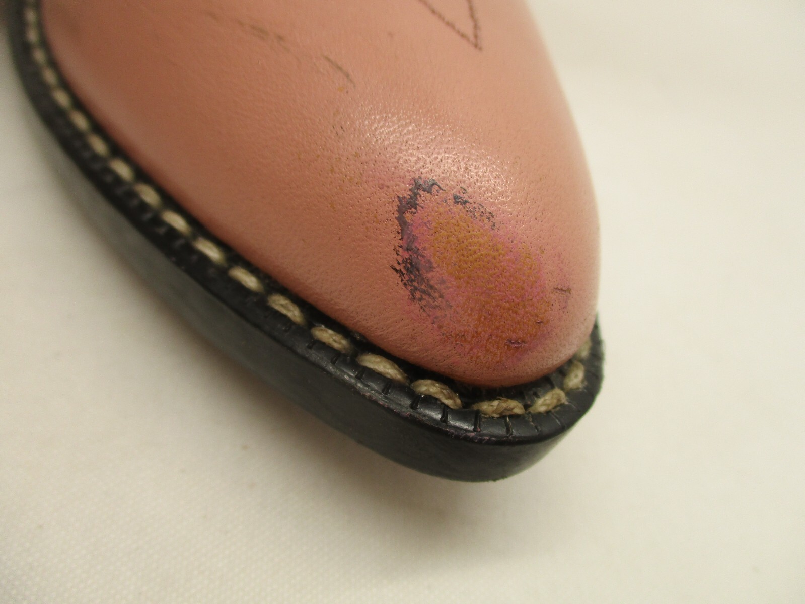 A JAMA PRODUCT Little Kid Size 12.5 Pink Leather Pointed Toe Cowboy Boots