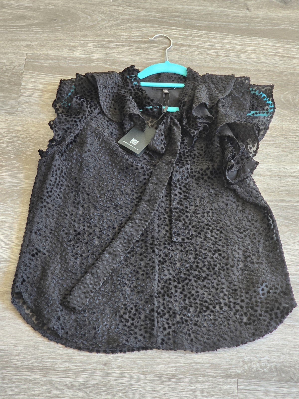 NWT Robert Rodriguez Women’s Black Sheer Flutter Sleeve Blouse. Sz 8