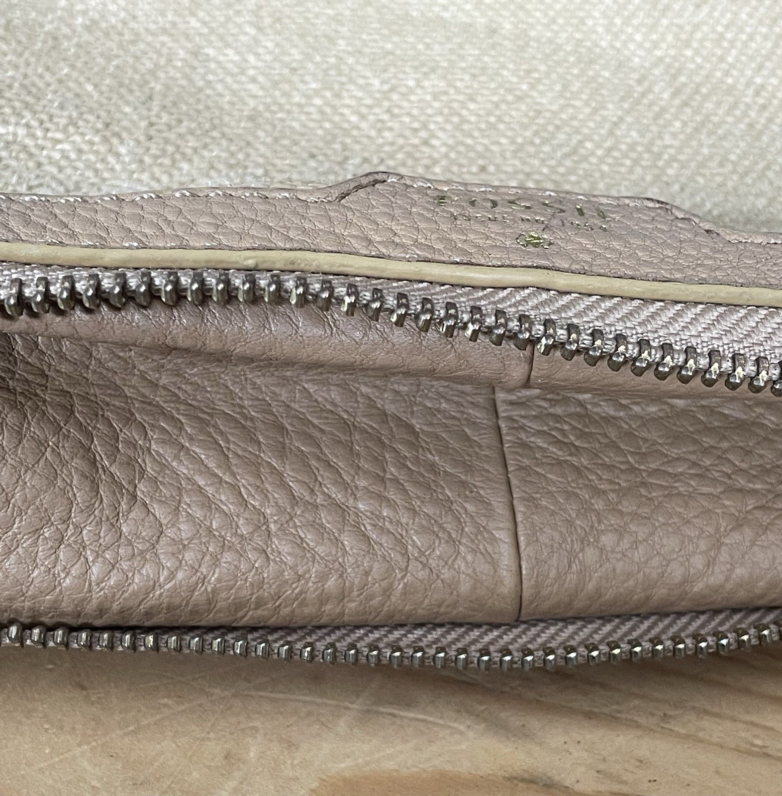Fossil Crossbody beige tightly woven jute & Leather Accents Med Casual Shopper