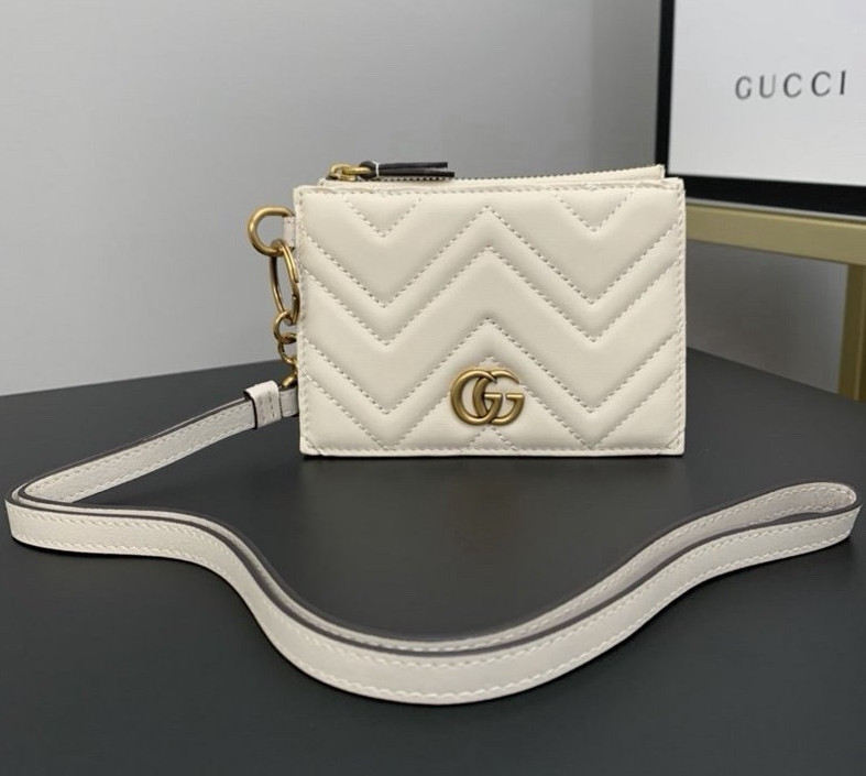 Gucci GG Marmont White Chevron Quilted Zip Wristlet Wallet Card Holder Key Ring