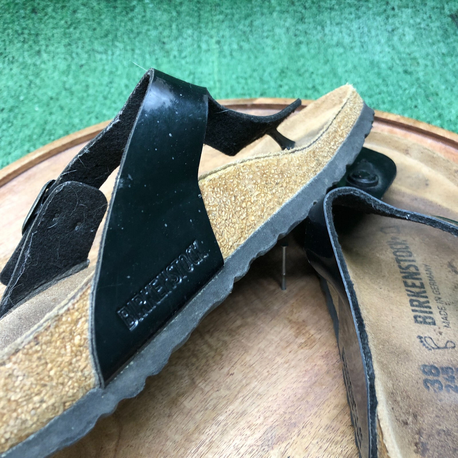 Birkenstock Womens Gizeh Black Patent Birko Flor Thong Sandals Size 38 US 7 Reg.