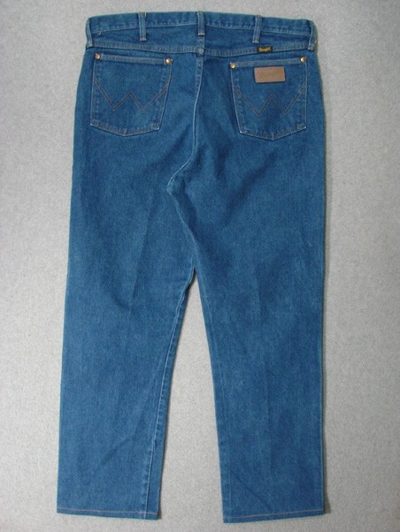 TD11408 USA **WRANGLER** 13MWZ STRAIGHT LEG JEANS 38×36 (msr 37″x31″)