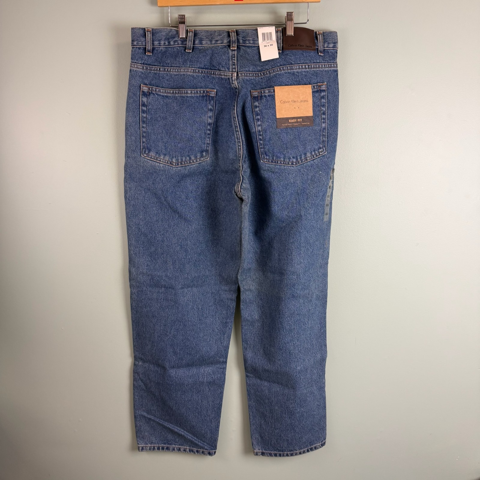 Calvin Klein Jeans Easy Fit Natural Waist Classic Tapered Leg NEW NOS 36 x 30