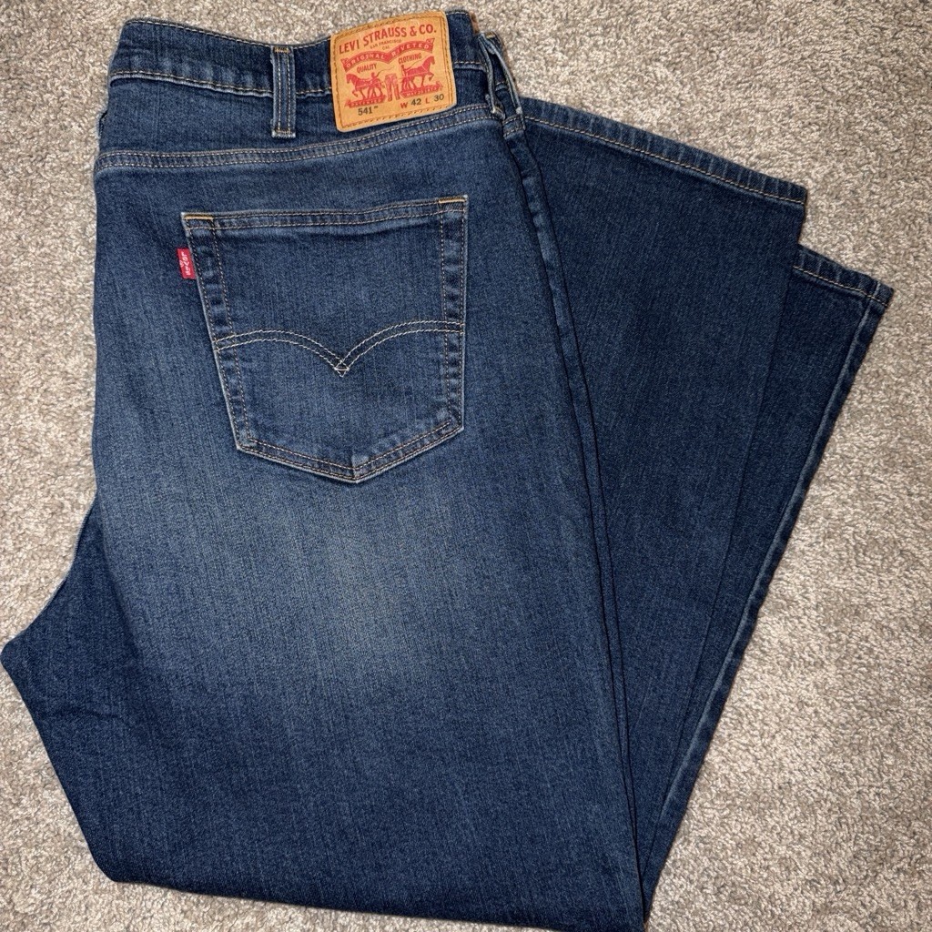 Levi’s Men’s Athletic Fit Tapered Dark Wash Blue Denim Jeans Cotton 5-Pocket