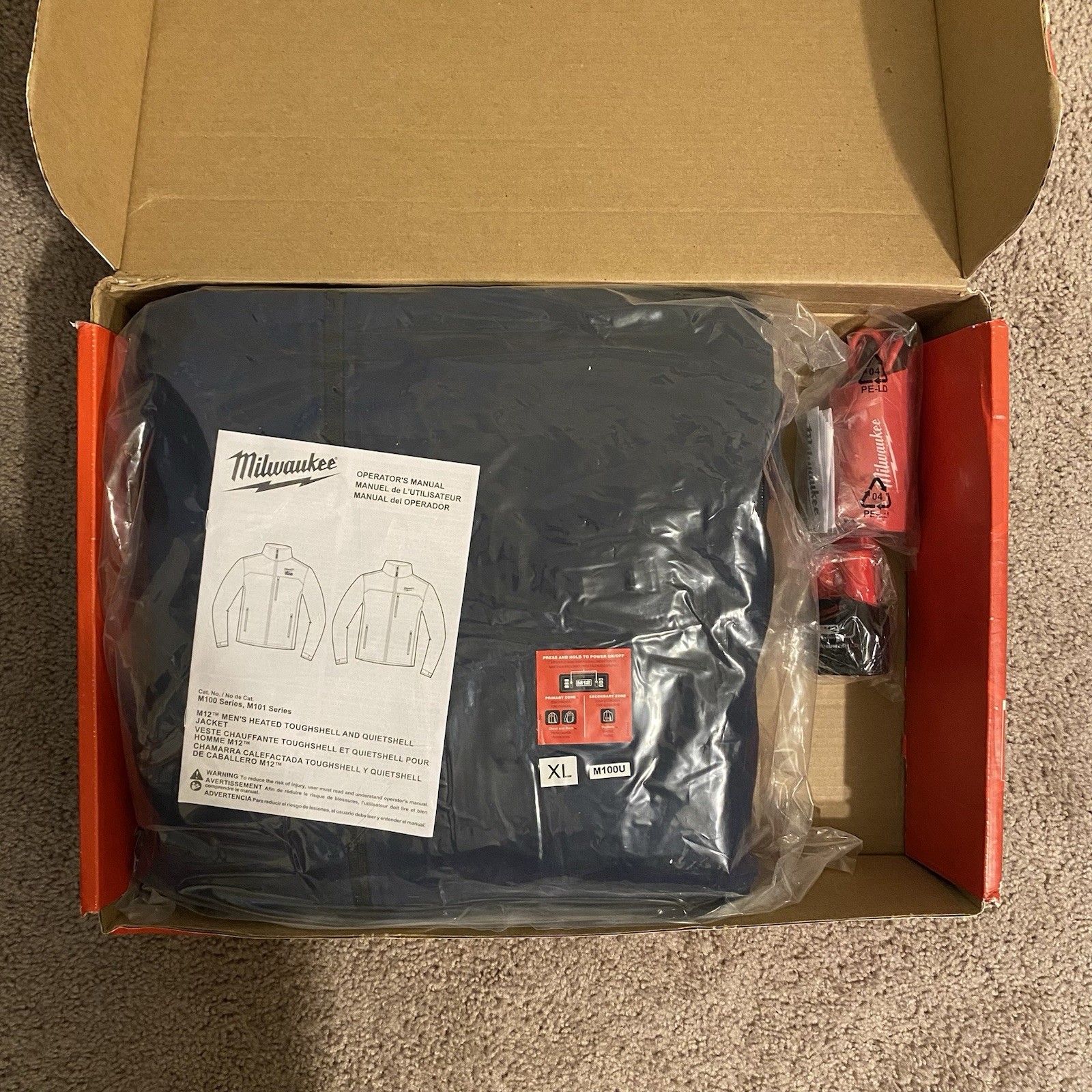 Milwaukee M12 Heated Jacket with Battery and Charger Hexon Technology