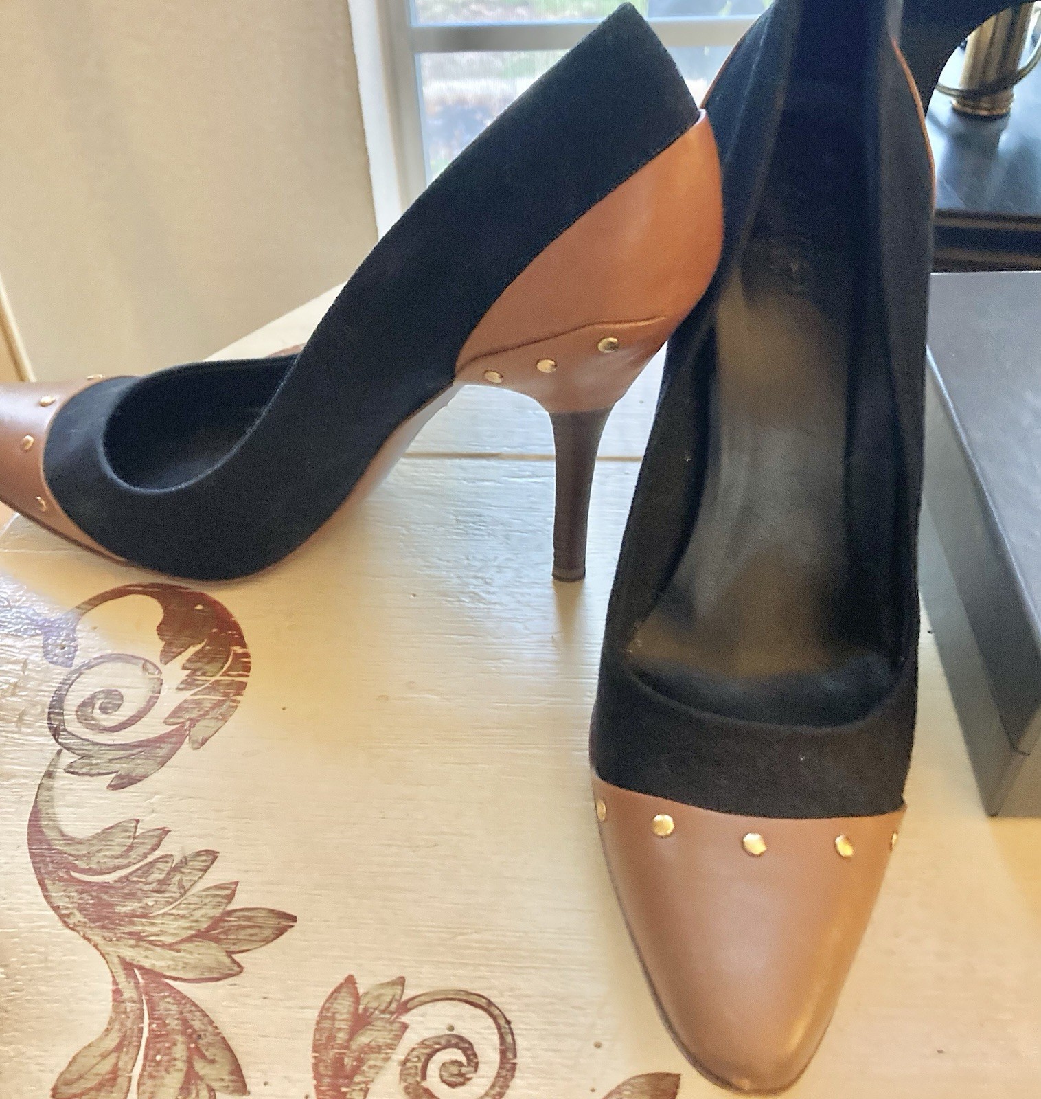Tom ford For Gucci Circa 2001 Navy And Brown Leather Heels