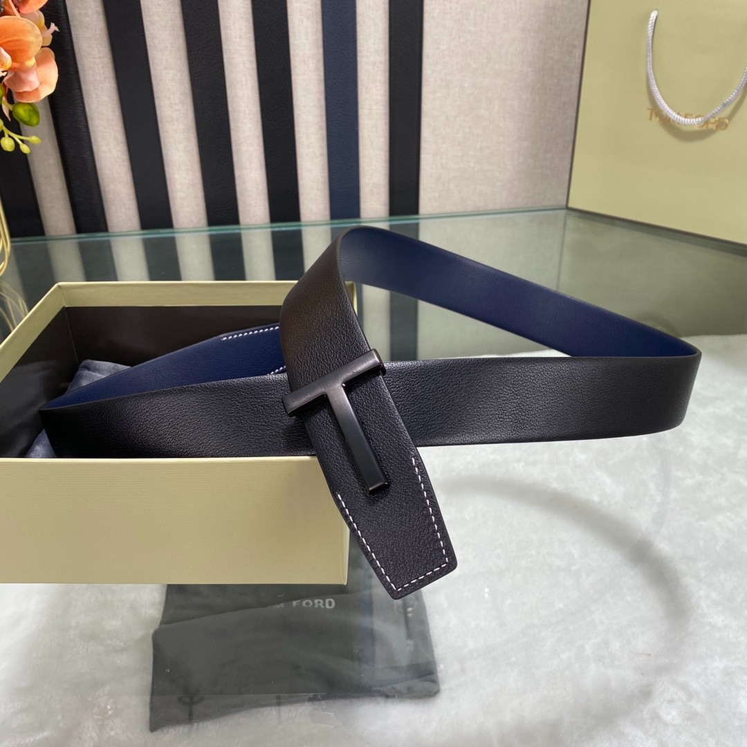 Tom Ford Mens Black/Blue Reversible Leather Belt Simple T Buckle