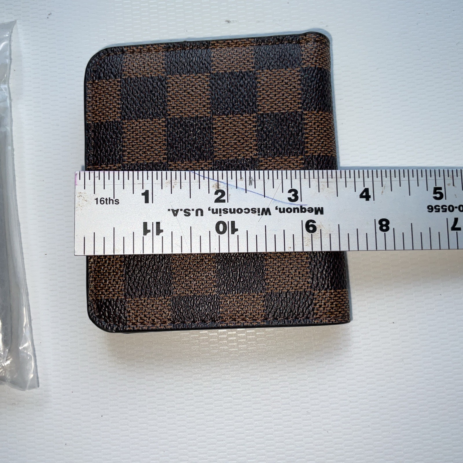 Rita Messi Wallet Organizer credit hard. ID. Coins- Brown Checkered