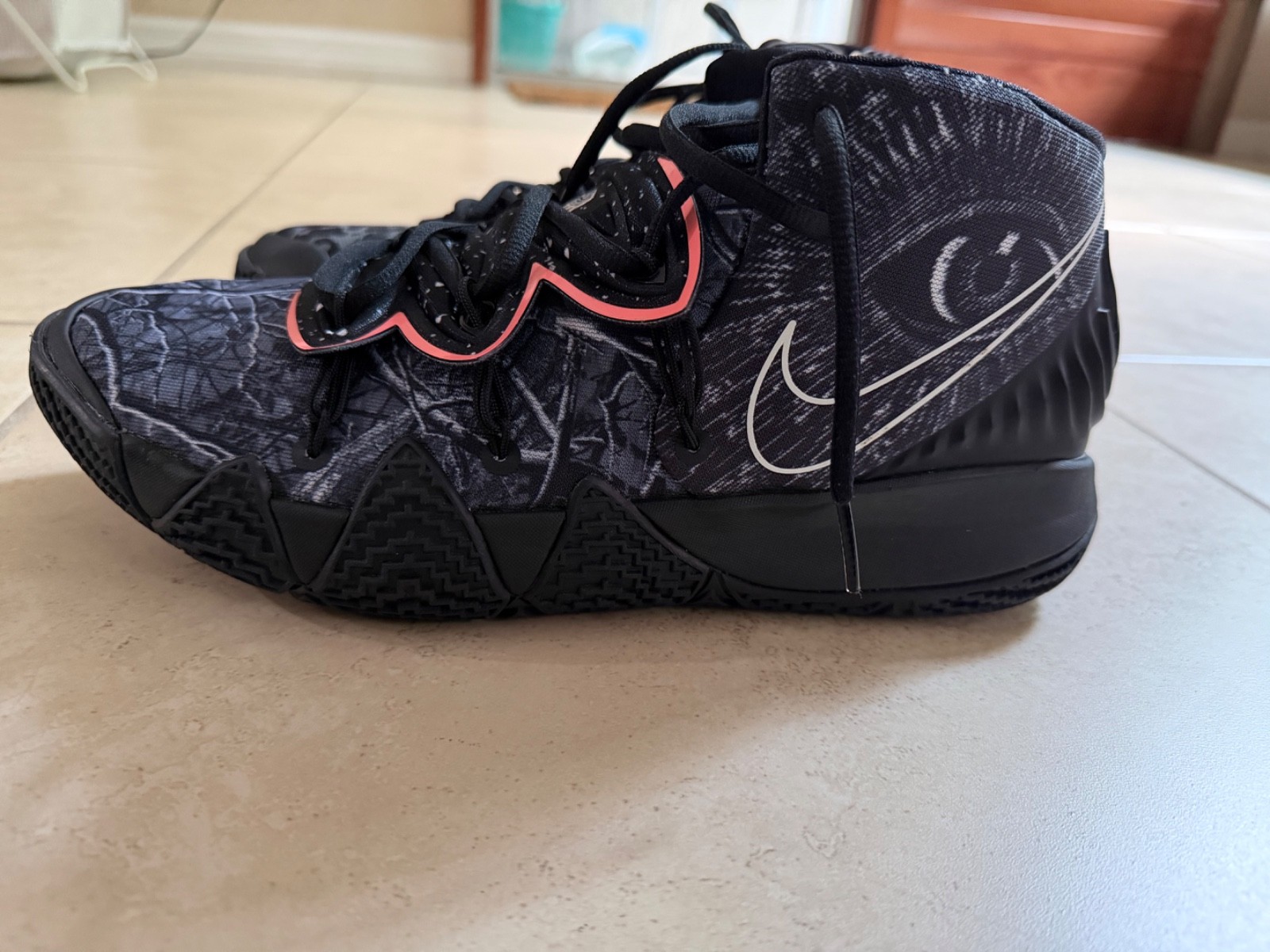 Size 11.5- Nike Kybrid S2 What The