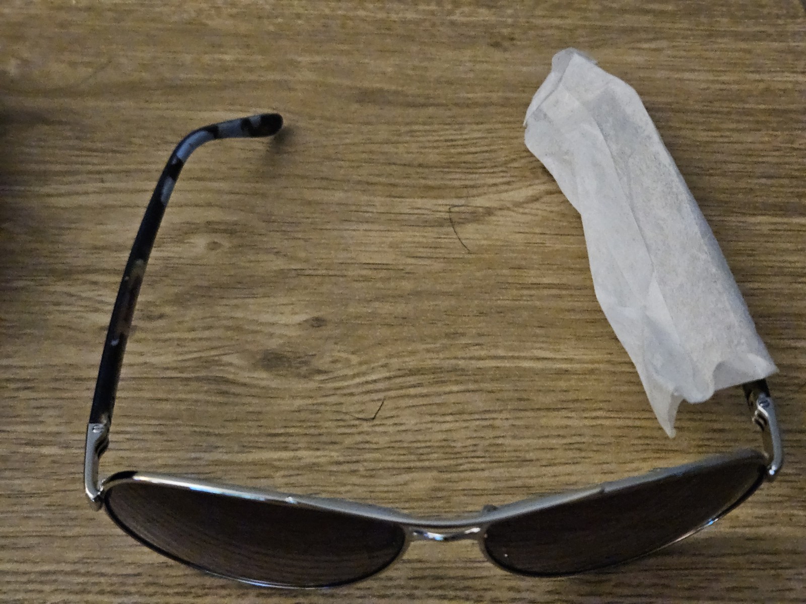 OAKLEY FEEDBACK SUNGLASSES POLISHED CHROME PRIZM GREY GRADIENT OO4079-4059