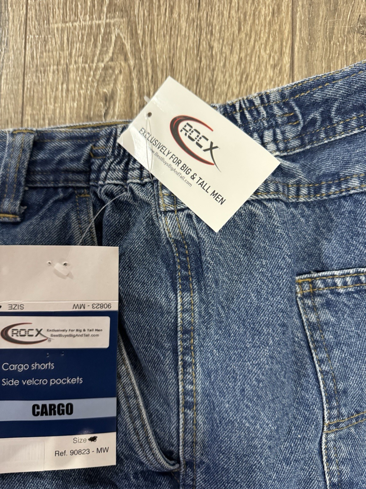 Big Mens ROCXL Denim Cargo Shorts with Semi Elastic Side Size 50 NWT $60
