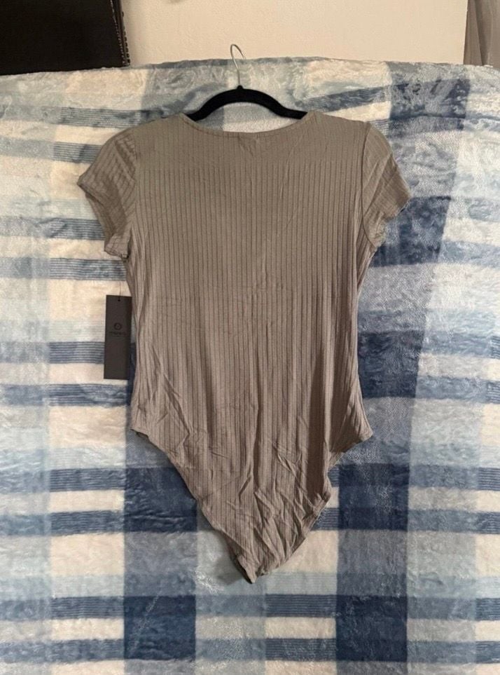 Mono B Taupe Grey Ribbed V-Neck Short Sleeve Bodysuit