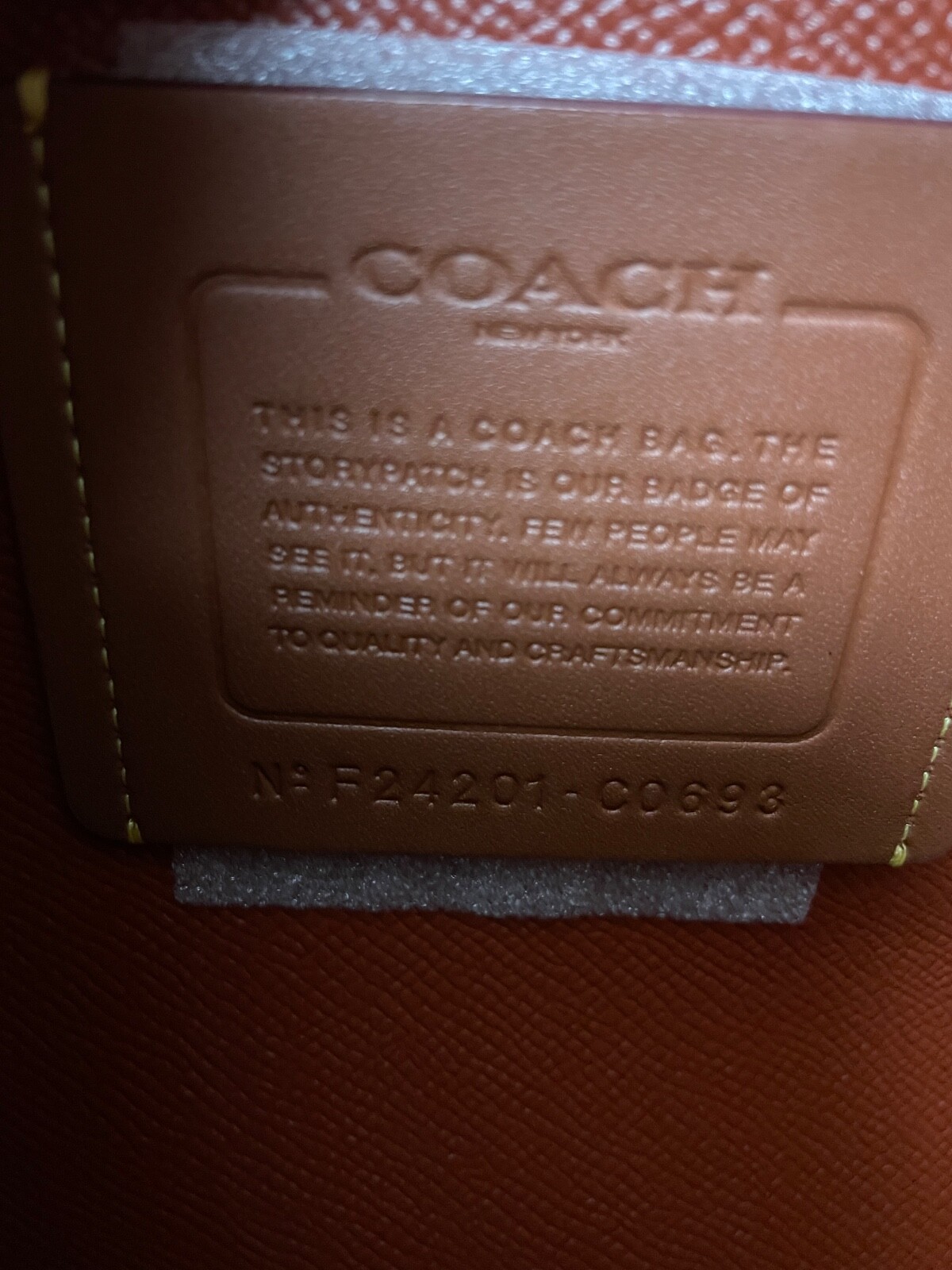 Coach Signature Willow Tote Womens Tan Rust Handbag Logo Roomy Fits Laptop