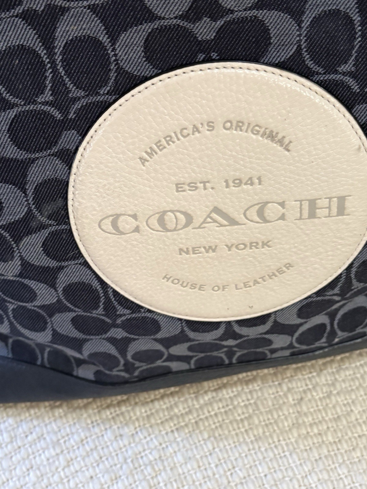 Coach Large Tote Blue/Ivory Logo Snap Closure Detachable Strap Inner Pockets