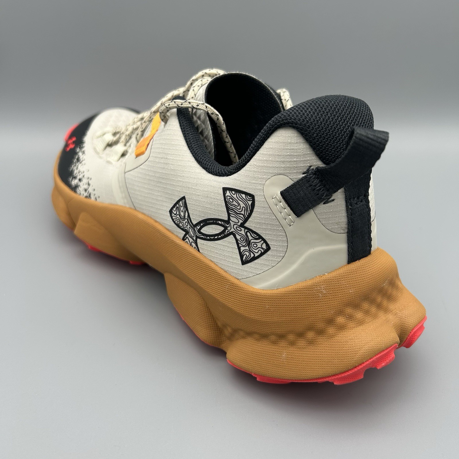 Under Armour Charge Expanse Low Trail Running Shoes Men’s Size 10 6000766-027