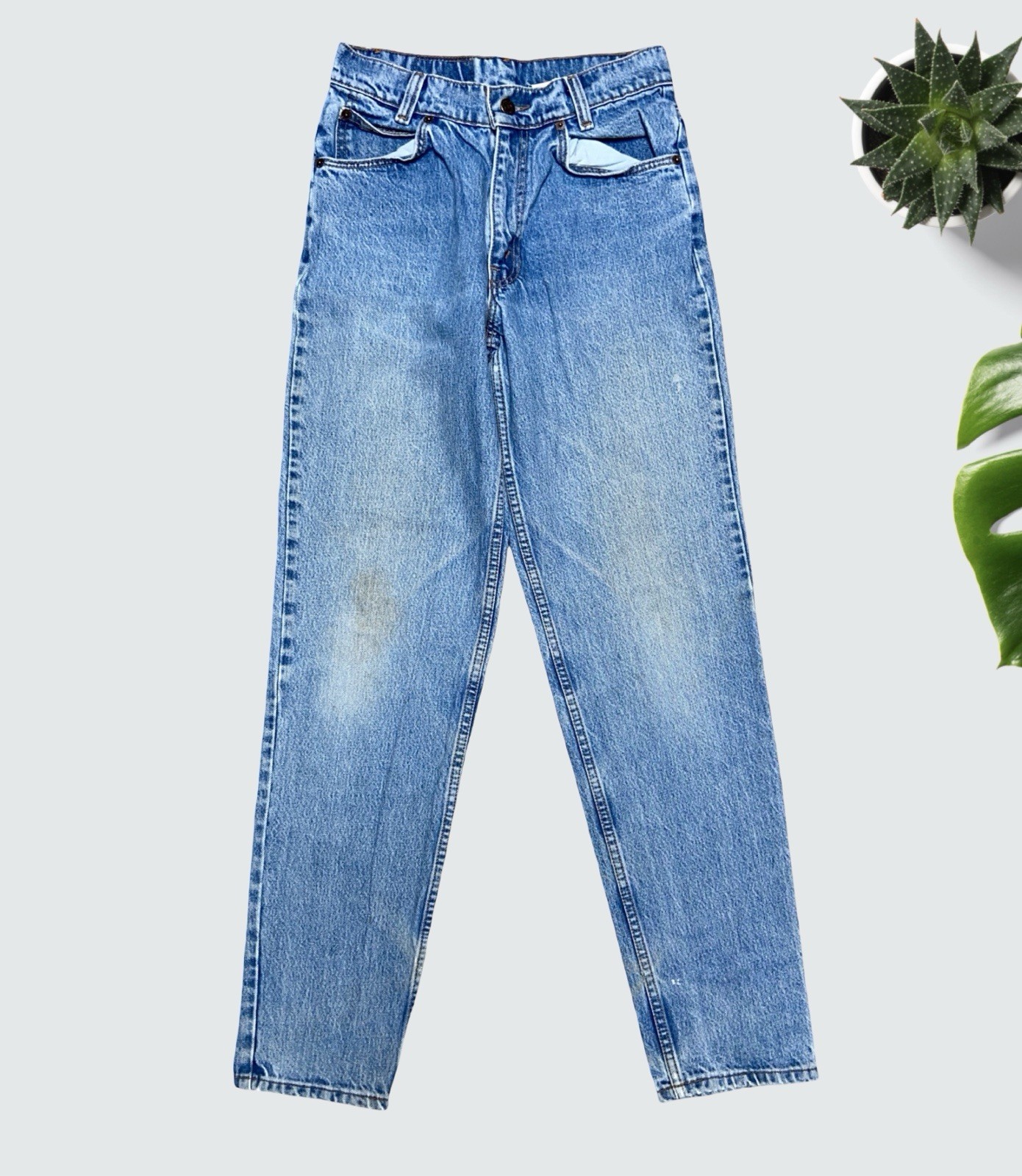 Vintage Levi’s 550 Orange Tab Student Fit Jeans 28×32 Made in Brazil