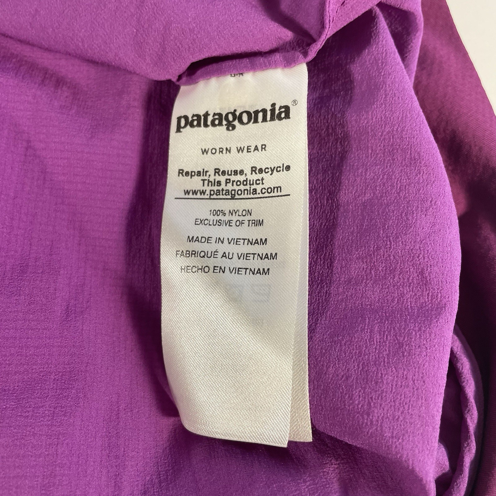 Patagonia Airshed Pullover Jacket Womens Medium Purple 1/2 Zip Lightweight 24195