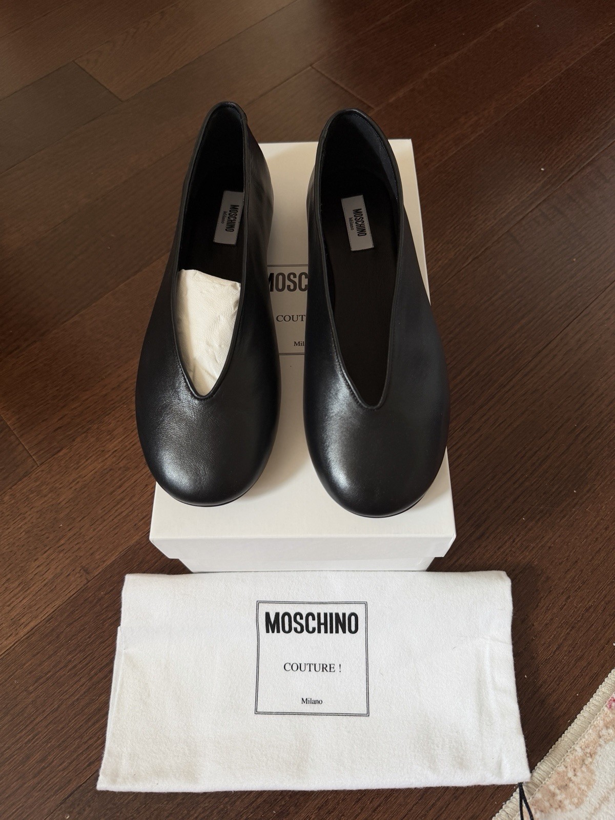 Moschino Women’s Black Leather Slip-On Ballet Flats Round Toe Logo EU37.5