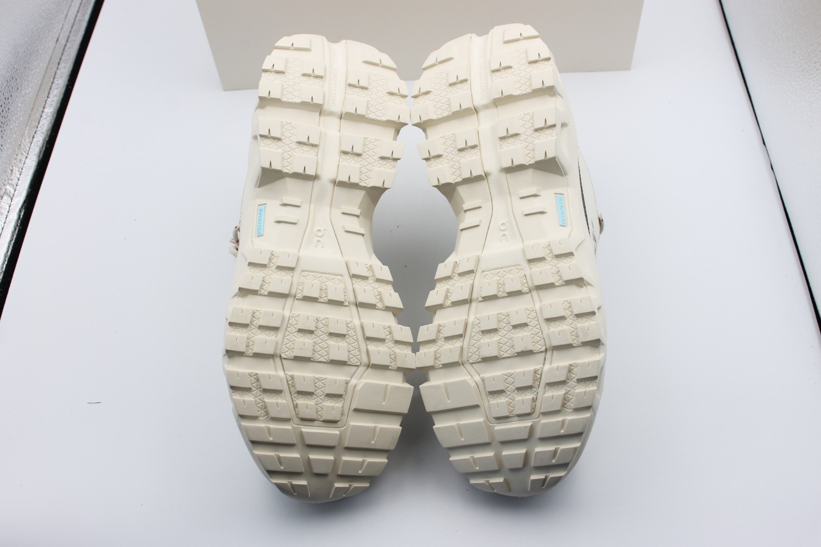 On Cloudhorizon Waterproof Ghost Ivory 3ME10053586 Men’s US7-14 NEW