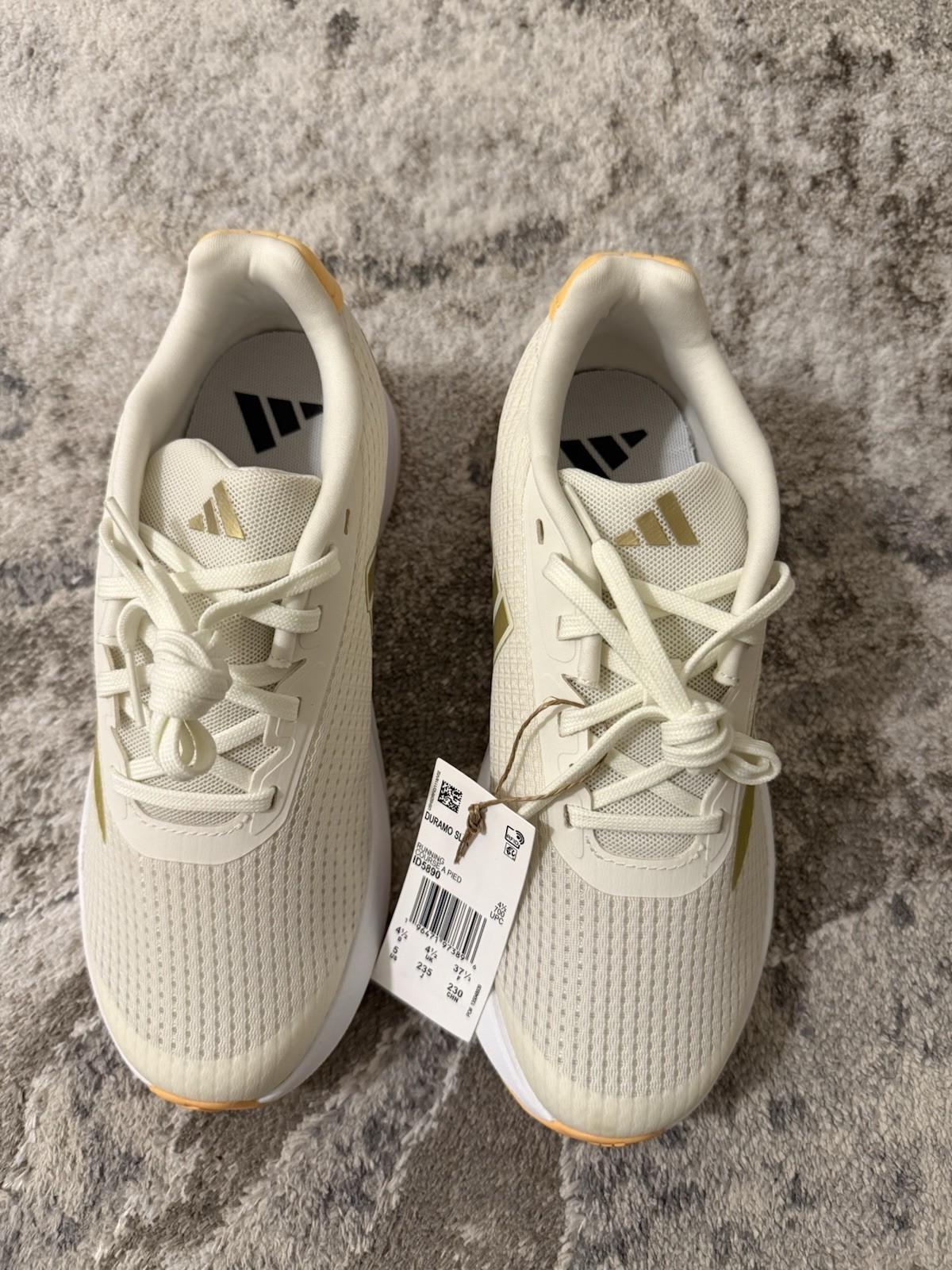 Adidas Sneaker, Ivory/Gold Metallic/Hazy Orange, 5US-37 1/3EUR Unisex Big Kid