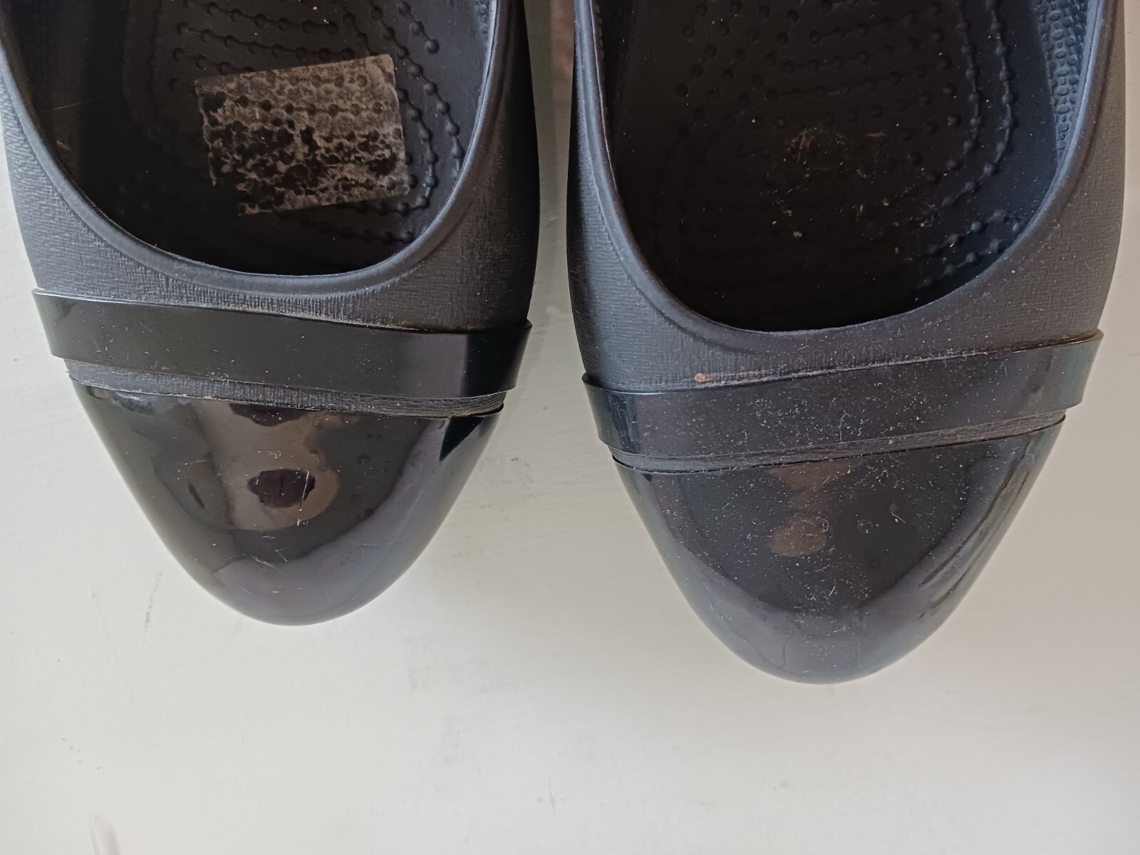 Crocs Cap Toe Womens Size 8 Shoes Black Slip On Comfort Lightweight Ballet Flat