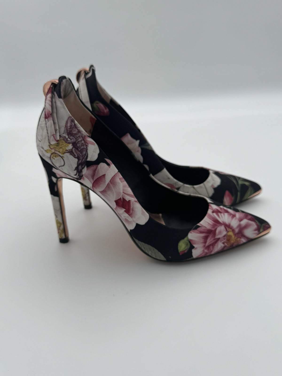 Ted Baker LIVLIAP Printed Slim Bow Court BLACK IGUAZU Women’s Shoes Size US 6