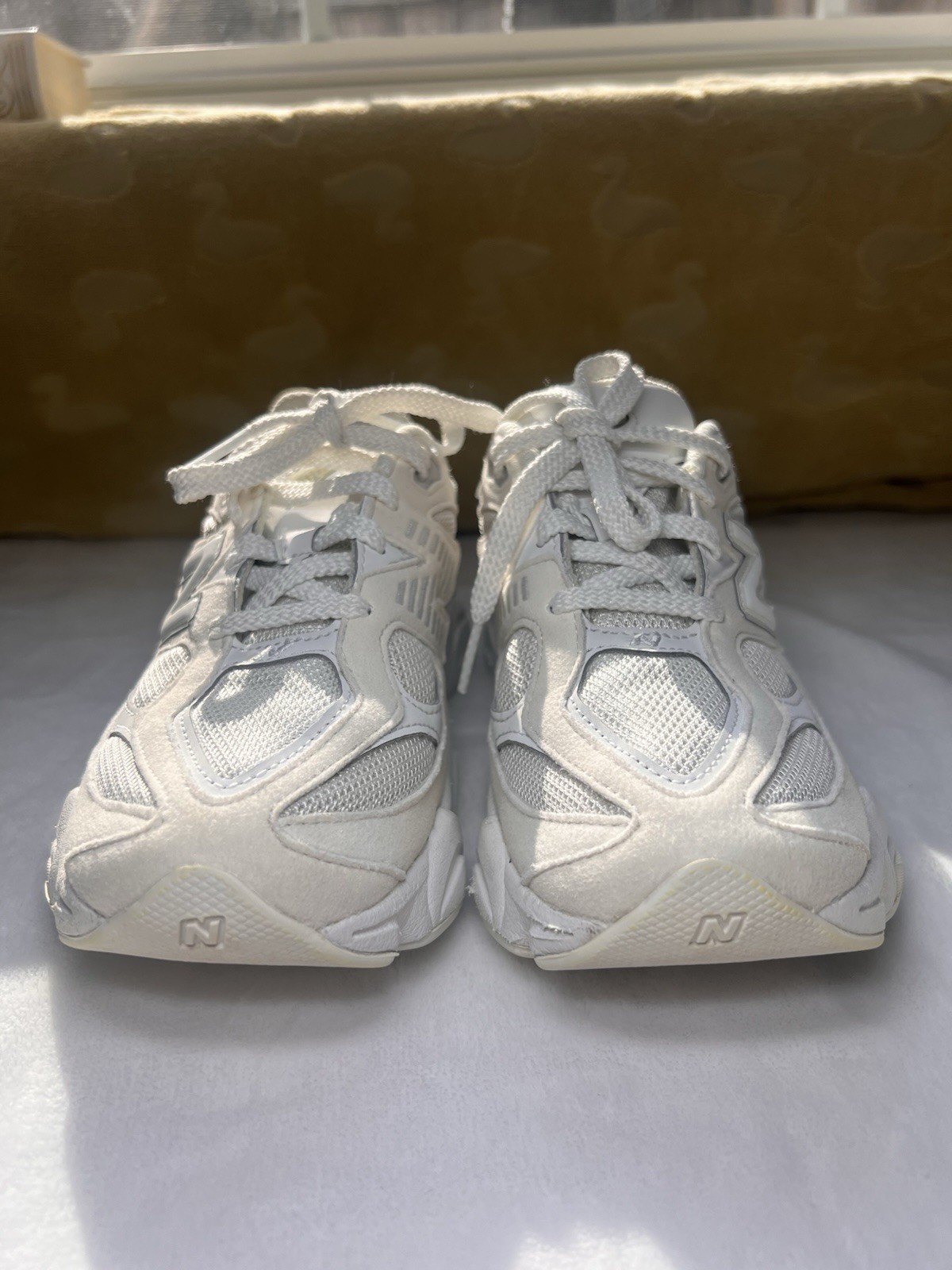 New Balance PC9060LL White Lace-Up Low Top Sneakers for Running & Casual