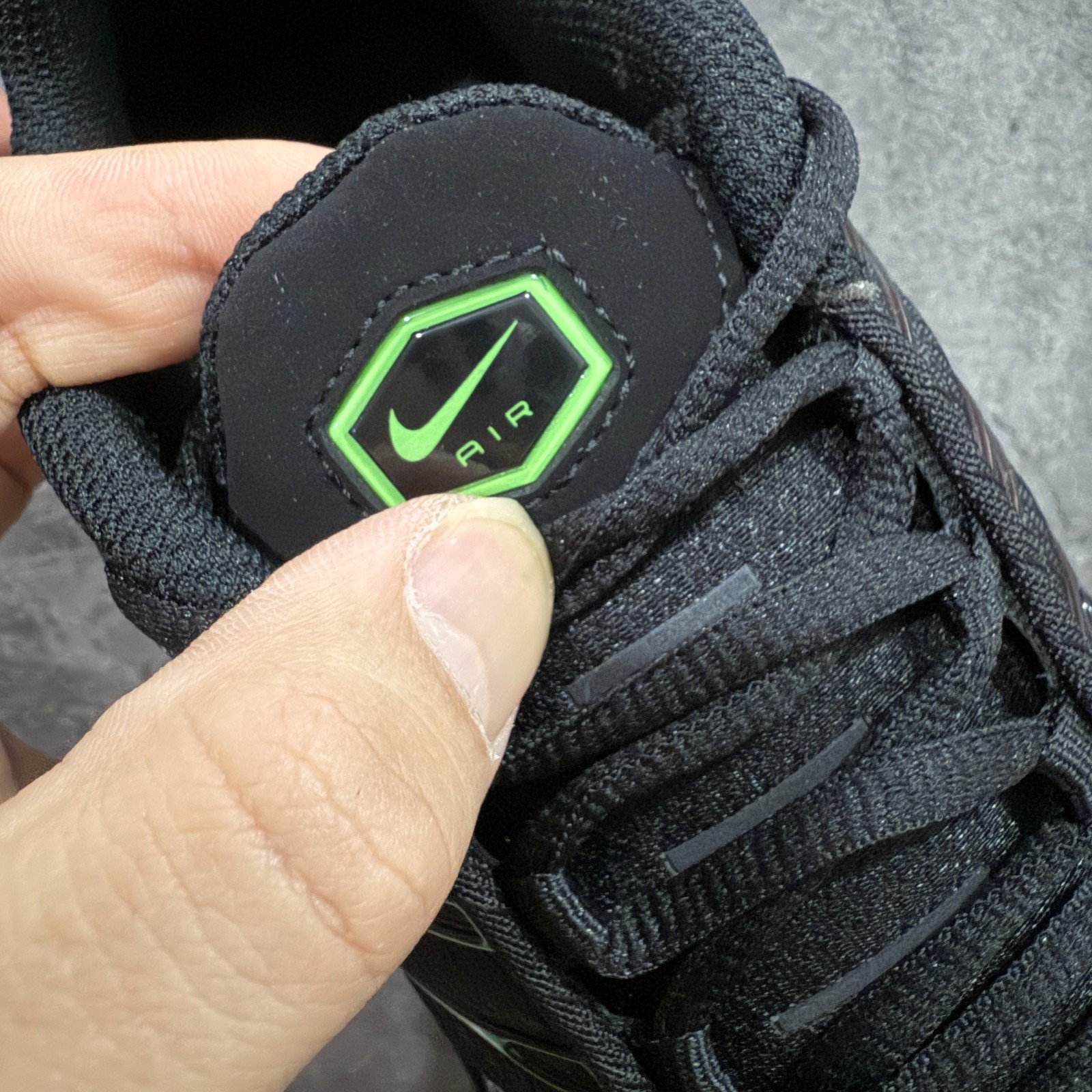 Nike Air Max Plus TN ‘Black Green Strike’ Men Sneakers