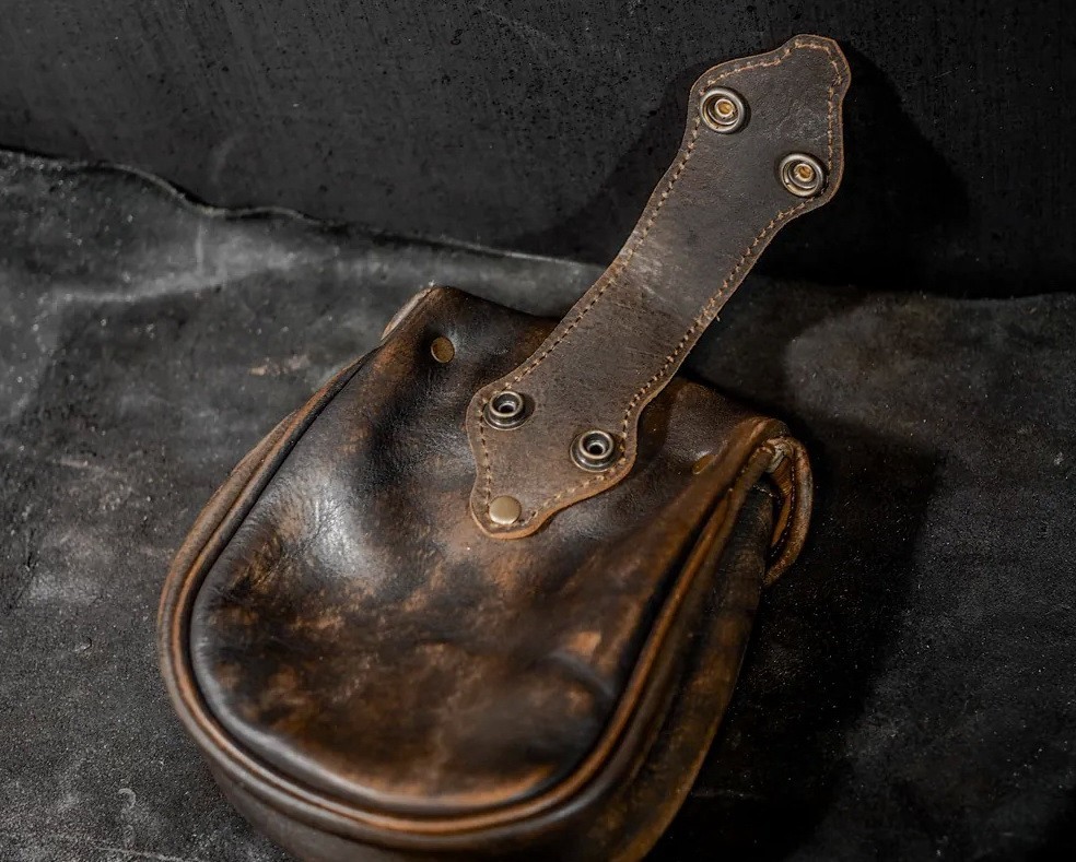 Alaska Outfitters Hand Distressed Leather Waist Pouch Packs Redmoon Vasco
