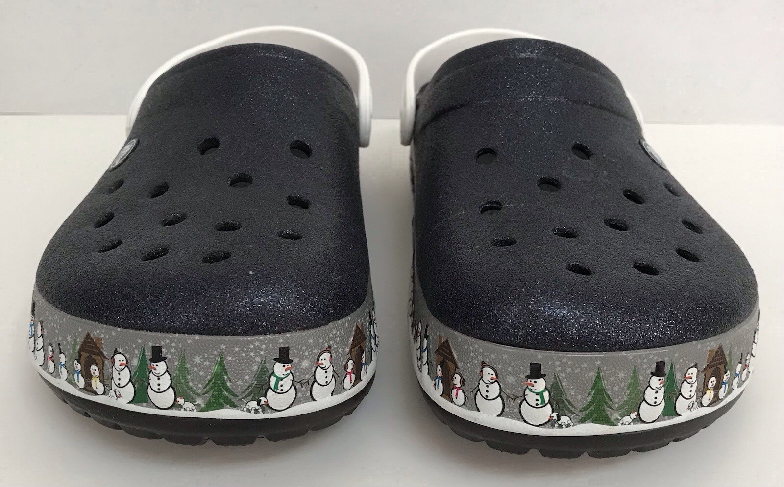 Crocs Classic Black Glitter Snowman Print Unisex Size 9 M / 11 W