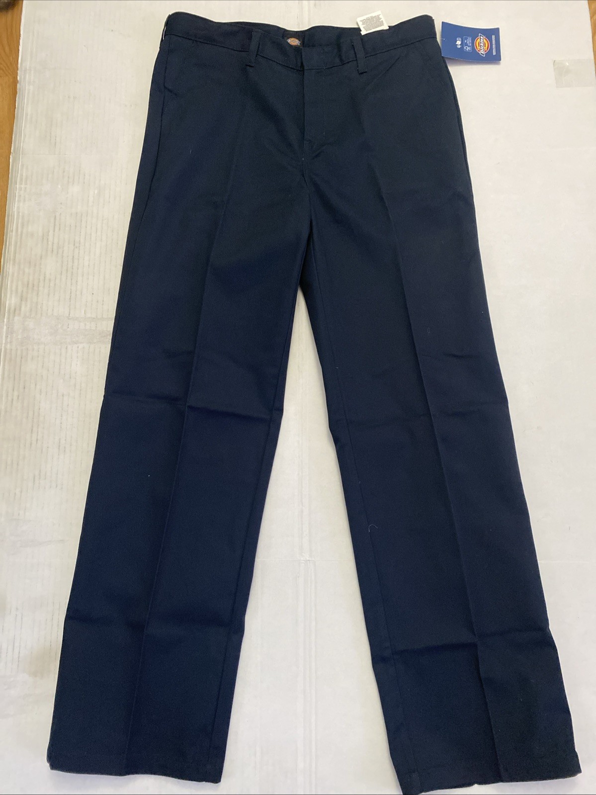 Dickies Boy’s Flat Front Pant Classic Fit Straight Leg Wrinkle Resistant