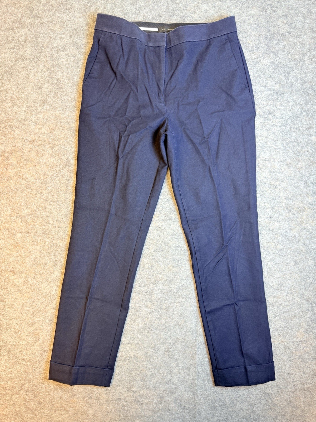 Ann Taylor Dress Pants Women’s Size 6T Navy Flat Front Low rise 26.5in Inseam