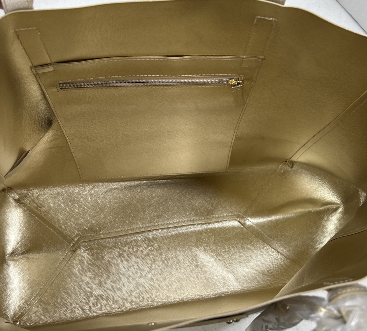 Michael Kors Gold Metallic Glamorous Glitter Large Tote Bag New! Beach Pool NWT