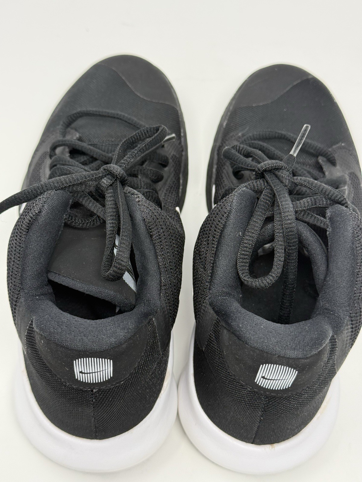 Boys Nike Precision III Black White Comfort Basketball Shoes AQ7495-002 Size 4.5