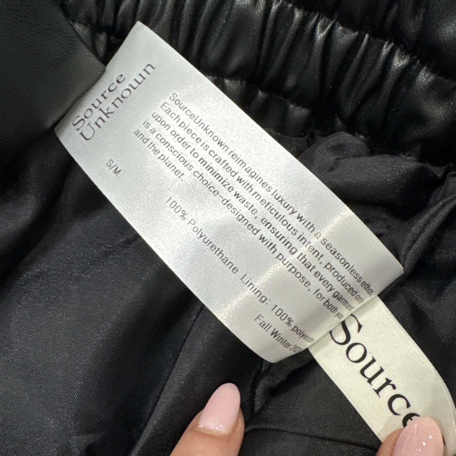 Source Unknown New With Tag Giacca High Rise Angled Leather Shorts Black S/M
